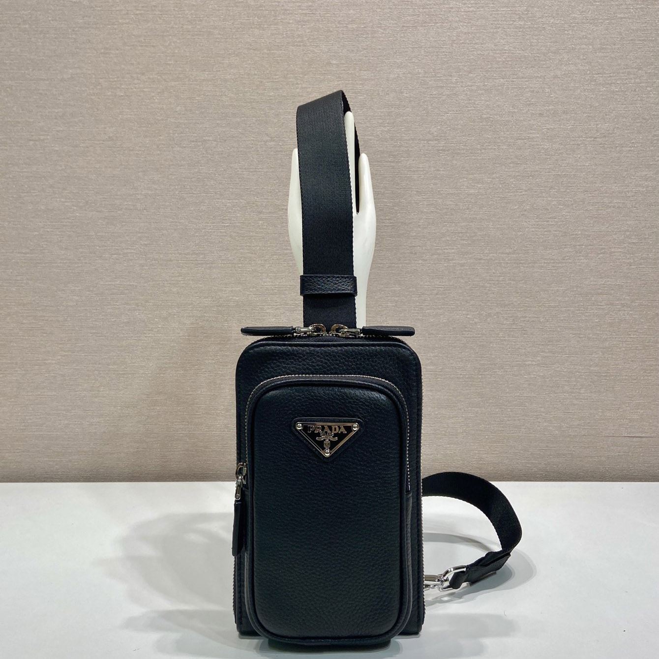 Pra*a waist & chest packs